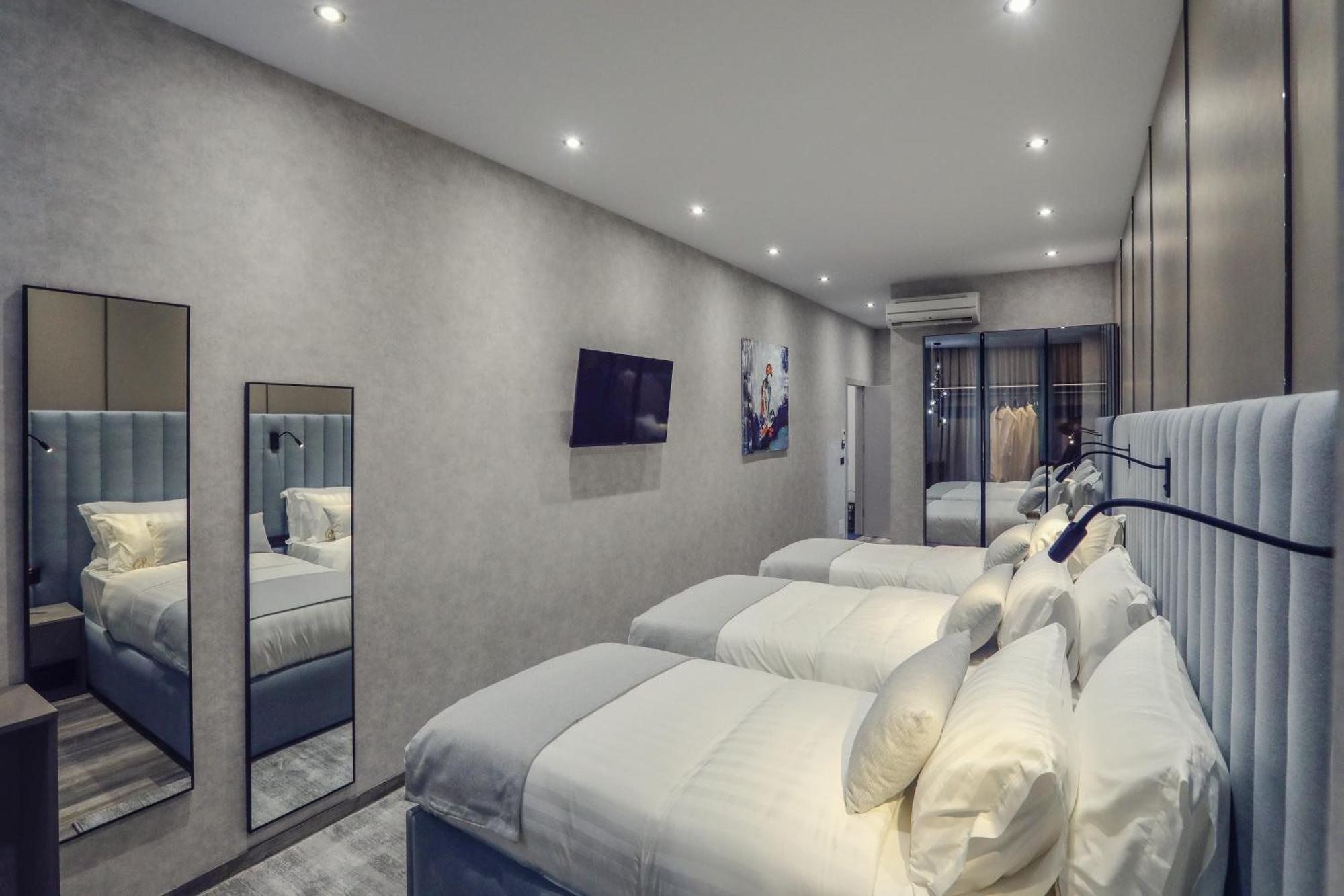 Hotel Dirista Shkoder Luaran gambar