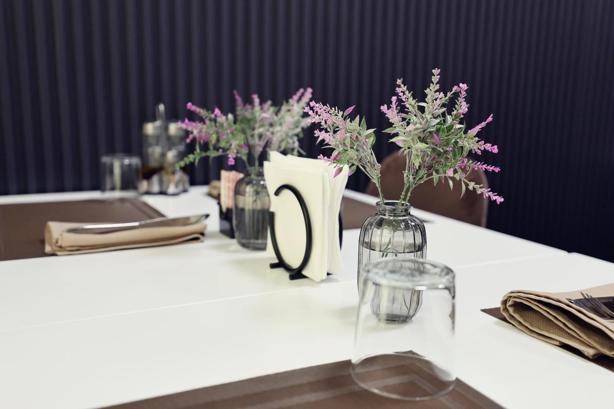 Hotel Dirista Shkoder Luaran gambar